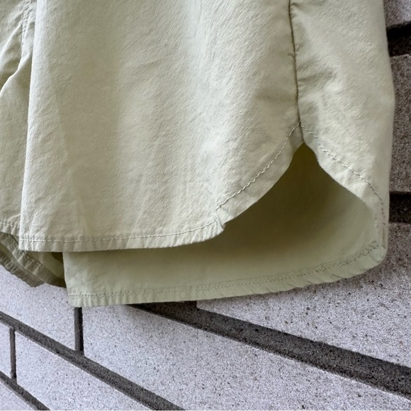 Madewell Pull-On Shorts in Signature Popin Faded Seagrass Pistachio Sage Green - Picture 5 of 15